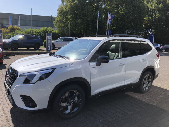 Subaru Forester Sonderedition 2.0ie EDITION BLACK PLATINUM